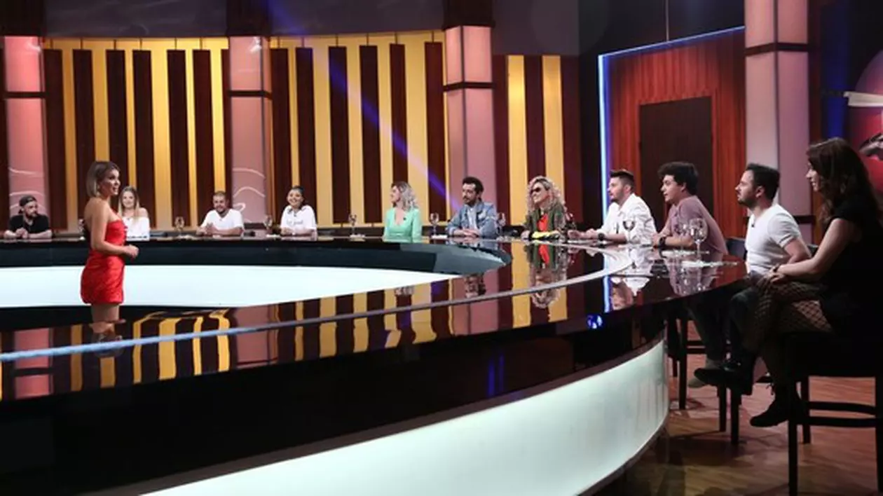 Soția lui Marius Moga, în bucătăria Chefi la cuțite alături de artist. Cum arată acum Bianca Lăpuște