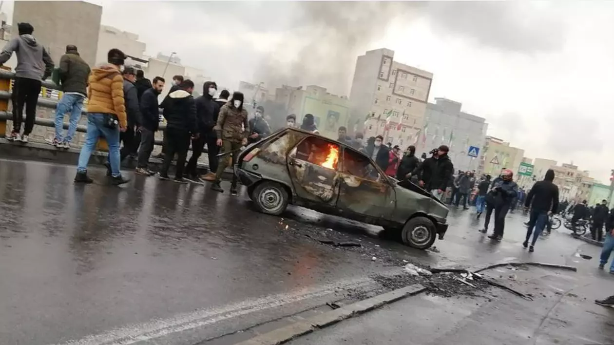 Amnesty: Cel puțin 304 persoane au fost masacrate în reprimarea protestelor din Iran