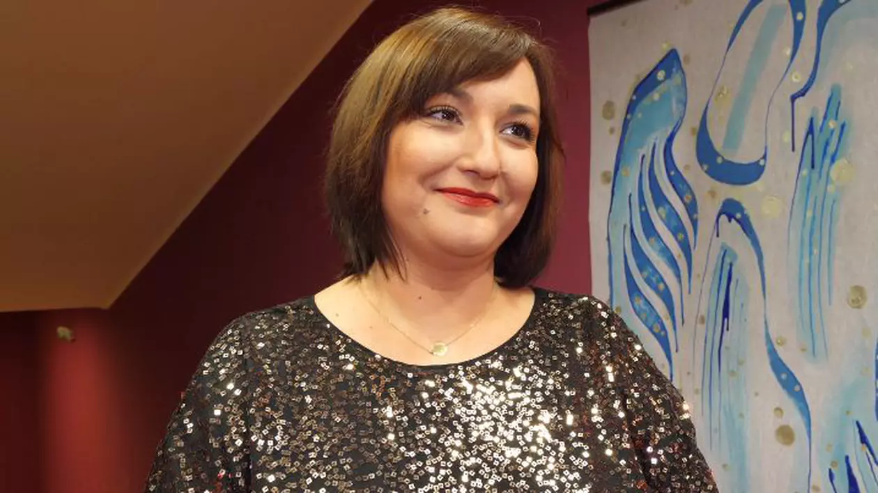 Ecaterina Ladin alias "Dalida" s-a izolat în "Fierbinți": "De când suntem aici, copilul e fericit"