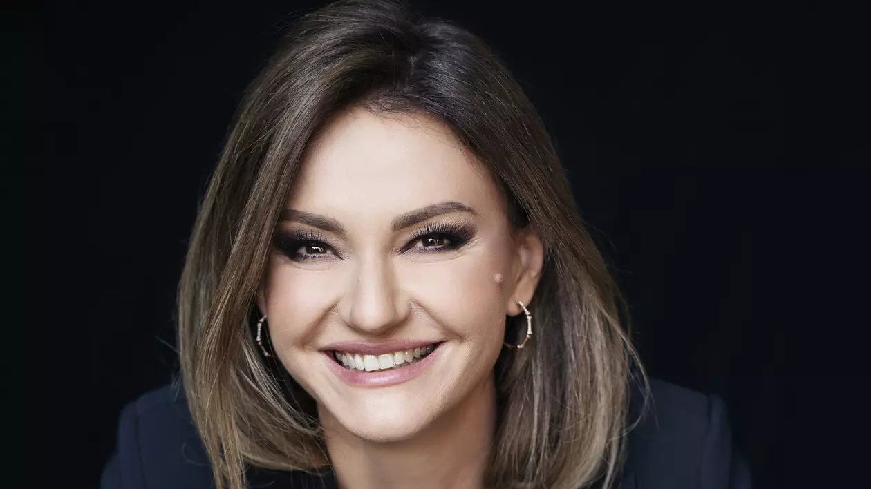 Top 3 surprize din ghete, găsite de Dana Războiu în copilărie. „Le miroseam în fiecare zi până se coceau”