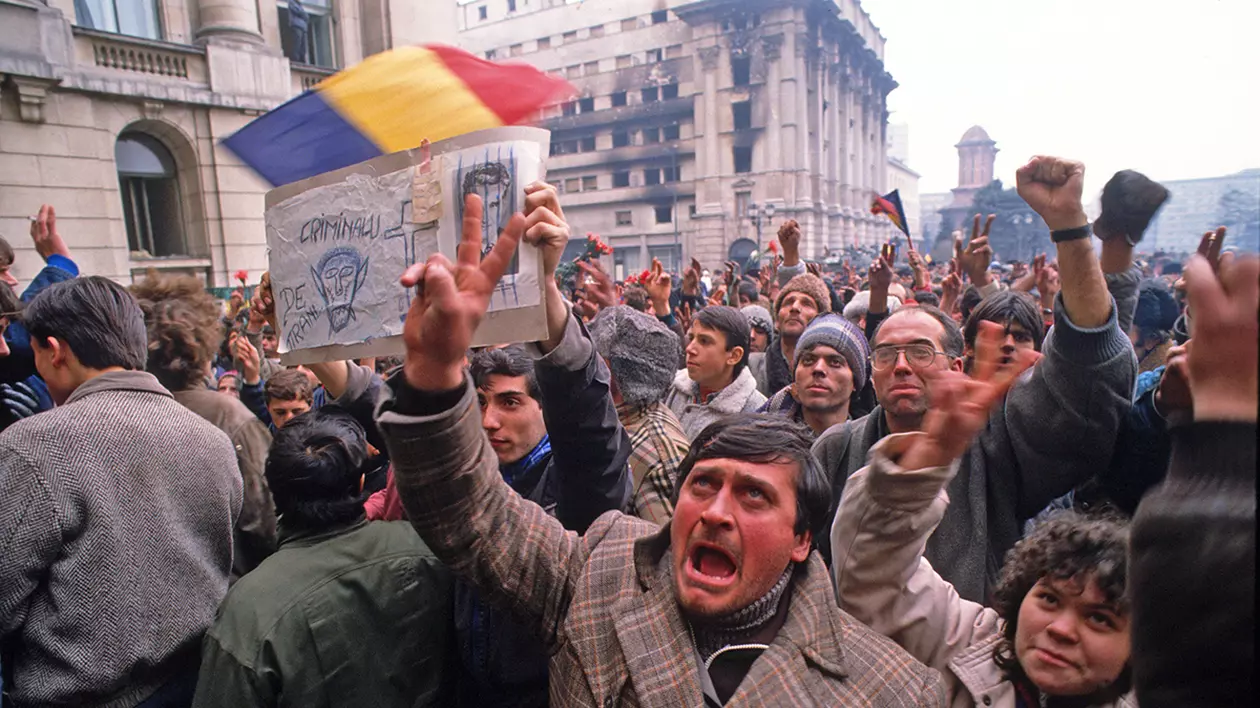 Cum s-a văzut Revoluţia în 1989 la jurnalele de ştiri din SUA: povestea americanului cu o logodnică în România, în spatele Cortinei de Fier