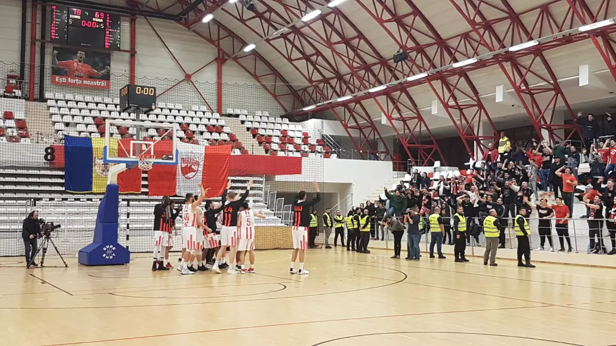Dinamo s-a impus în derby-ul cu Steaua din Cupa României la baschet masculin. Cine s-a calificat în Final 4