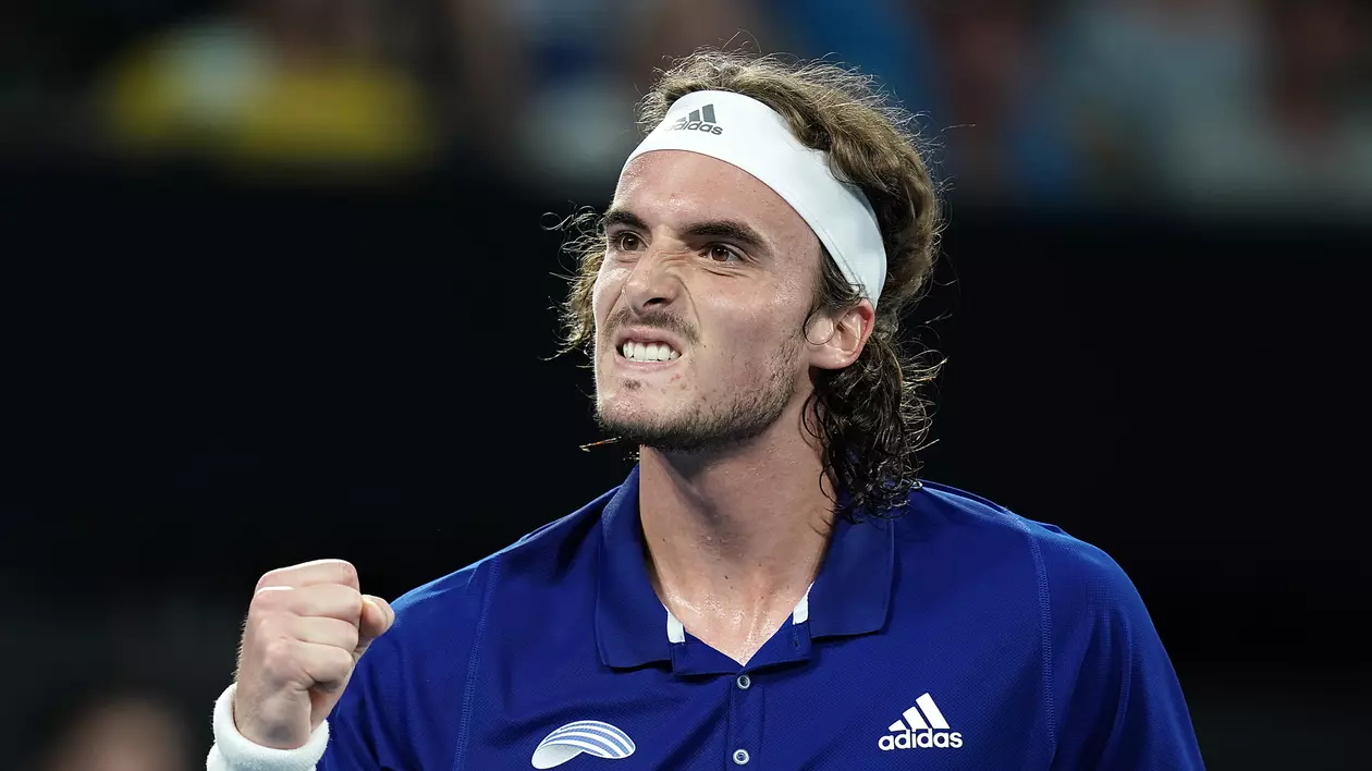 Stefanos Tsitsipas și-a lovit tatăl cu racheta de tenis!