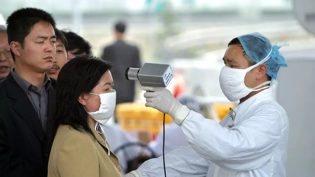 Misterioasa epidemie de pneumonie din China a făcut prima victimă