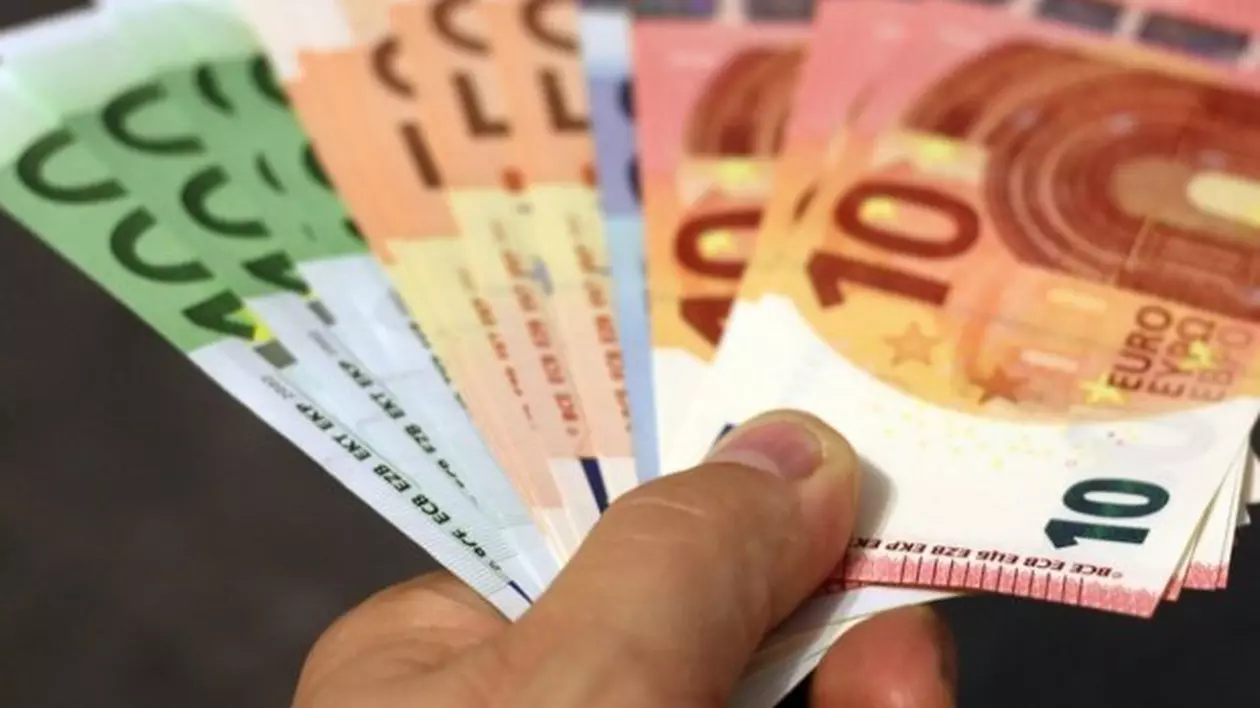 Curs BNR, 27 august 2020. Euro a crescut, iar dolarul a scăzut ușor. Care sunt principalele cotații valutare