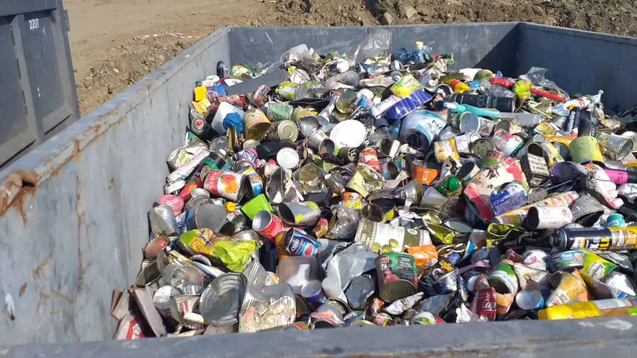 Deșeuri importate ilegal: până acum, s-au depistat 66 de containere