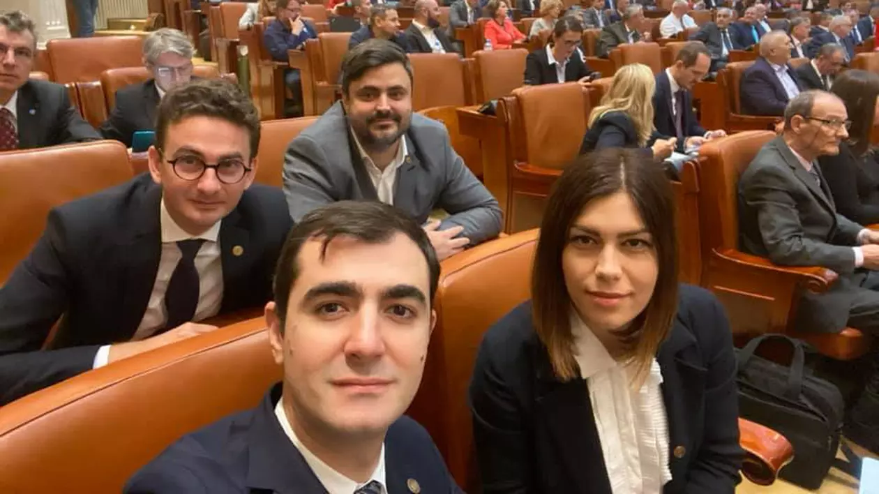 Propunerile USR de a ieși din criză: mai multe probleme, decât soluții. Și mult populism