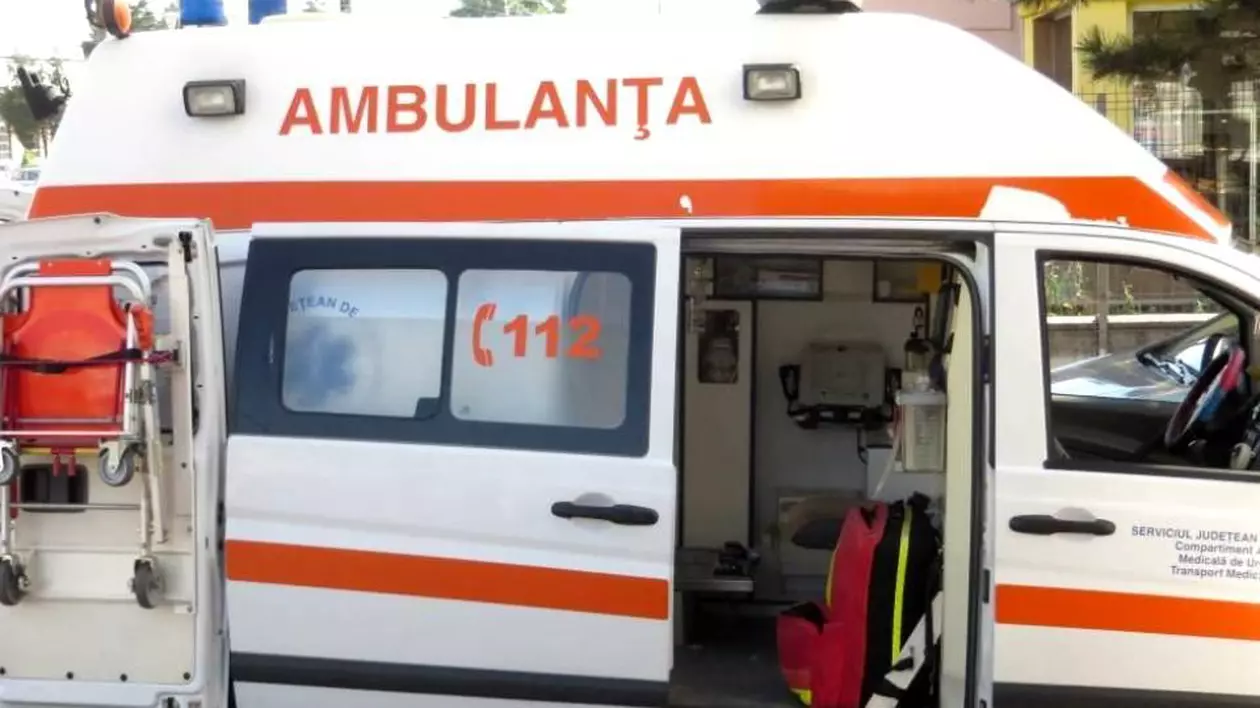 Fată de 15 ani moartă în ambulanță, în drum spre spital. „Săptămâna trecută era premiată la fizică și matematică”