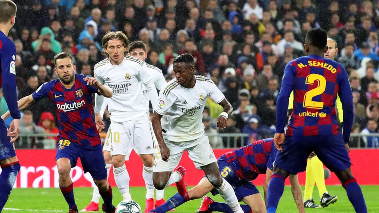 Un jihadist reținut în Spania pregătea un atentat cu drone în timpul unui meci FC Barcelona - Real Madrid