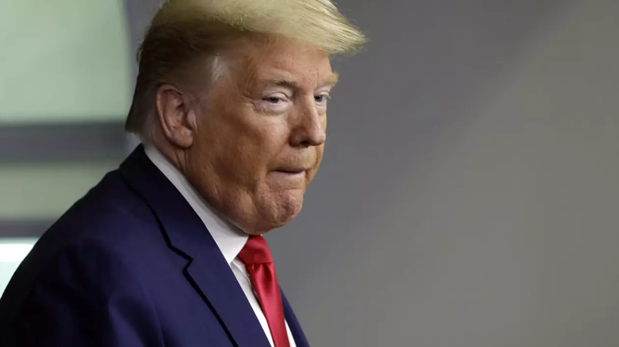 Trump a fost informat încă din ianuarie că peste o jumătate de milion de americani ar putea muri de coronavirus, dar n-a luat în seamă avertismentul Foto: EPA
