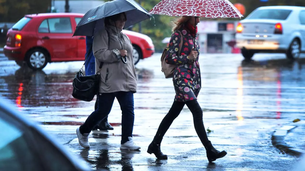 Prognoza meteo pentru 23 mai. Vremea se menține rece și izolat va ploua