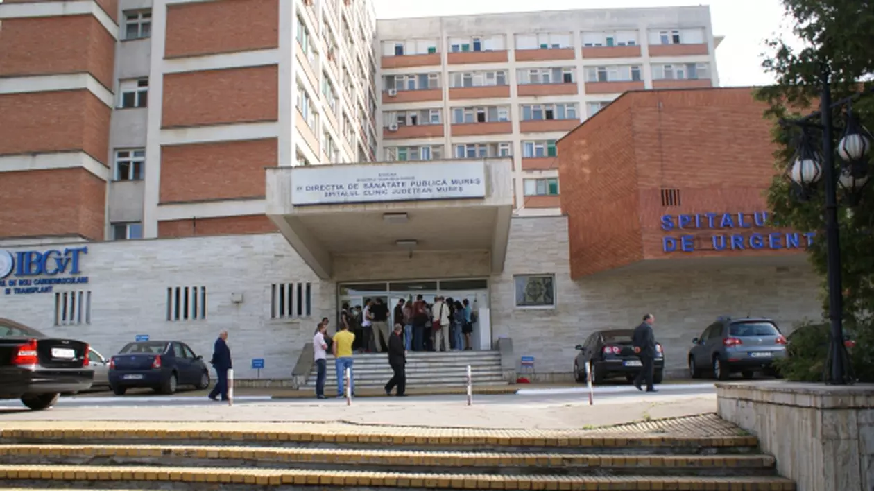 30 de angajaţi ai DGASPC Mureş, cu posibile teste fals pozitive, acuză medicii: „Ne țin în saloane cu oameni veniți din focare. Speră că ne infectăm, să îşi justifice greşeala”
