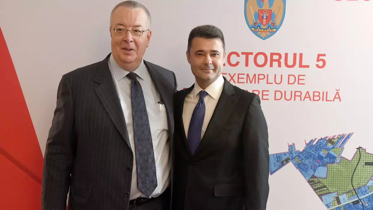 ﻿Site-ul lui Bogdan Chirieac îl elogiază pe primarul Florea și botează “Florea City” un cartier, ca în Turkmenistan, când dictatorul Niiazov a dat unui oraș numele său!