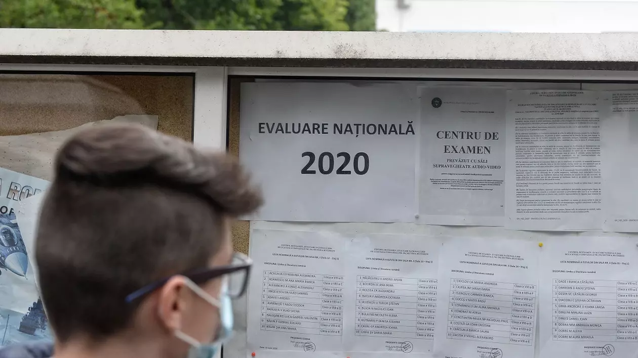 MEC: 216 elevi înscriși la sesiunea specială de Evaluare Națională 2020. Examenul începe luni