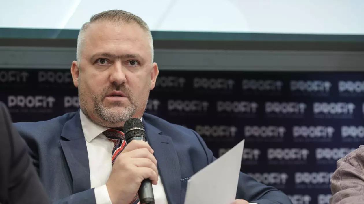 Adrian Ionel, fostul șef UNIFARM, a fost trimis în judecată de DNA pentru mita de 760.000 de euro, din afacerea cu măști