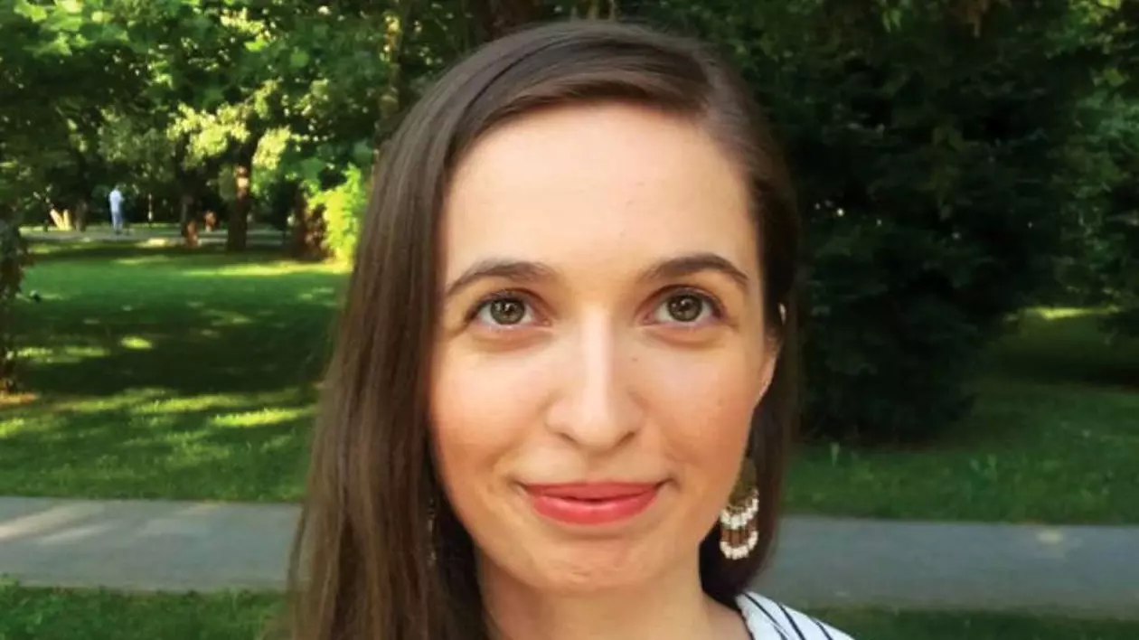 Cristina Tunegaru a explicat cum o lucrare de 10 devine de 6 „cu radiera și creionul”