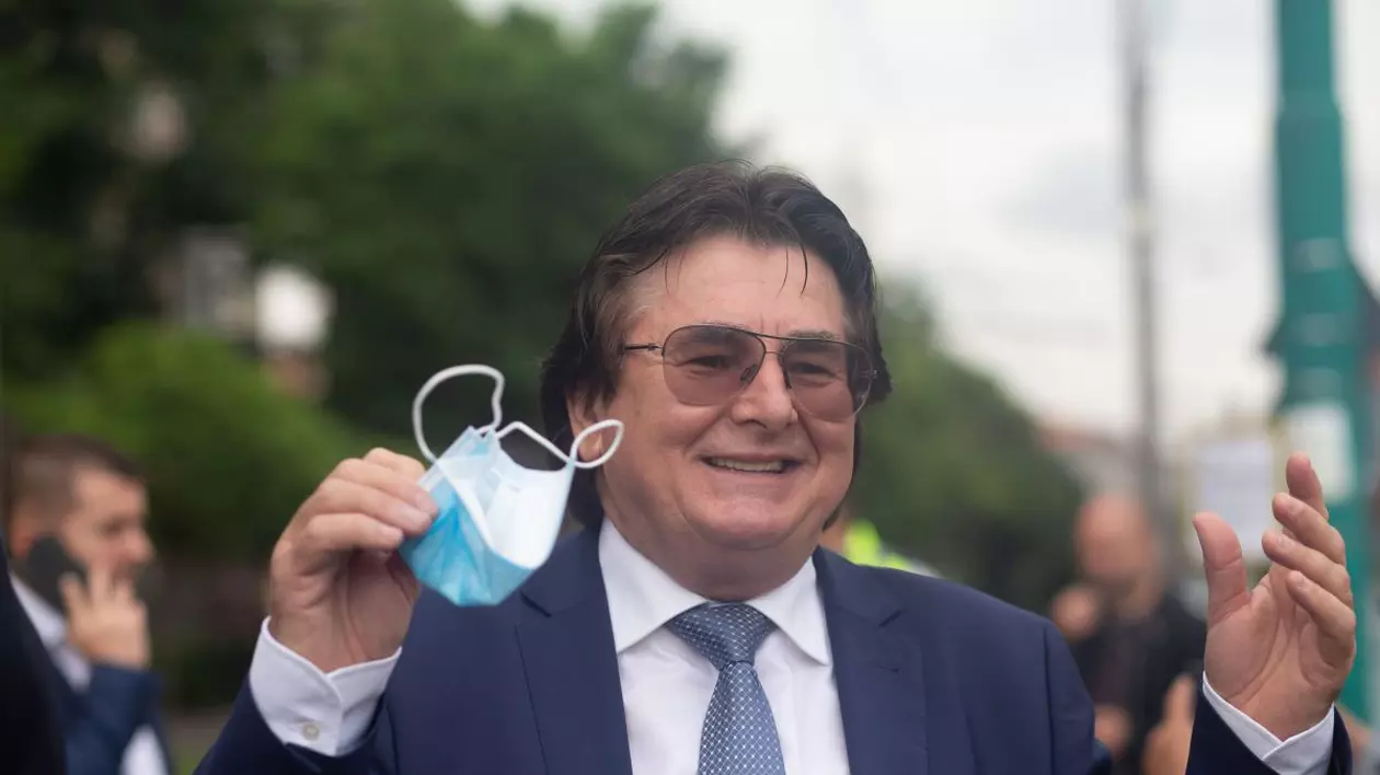 Nicolae Robu, fostul primar al Timişoarei, a avut COVID: „Graţie medicilor şi a Celui de Sus, am trecut cu bine peste această încercare deloc uşoară”
