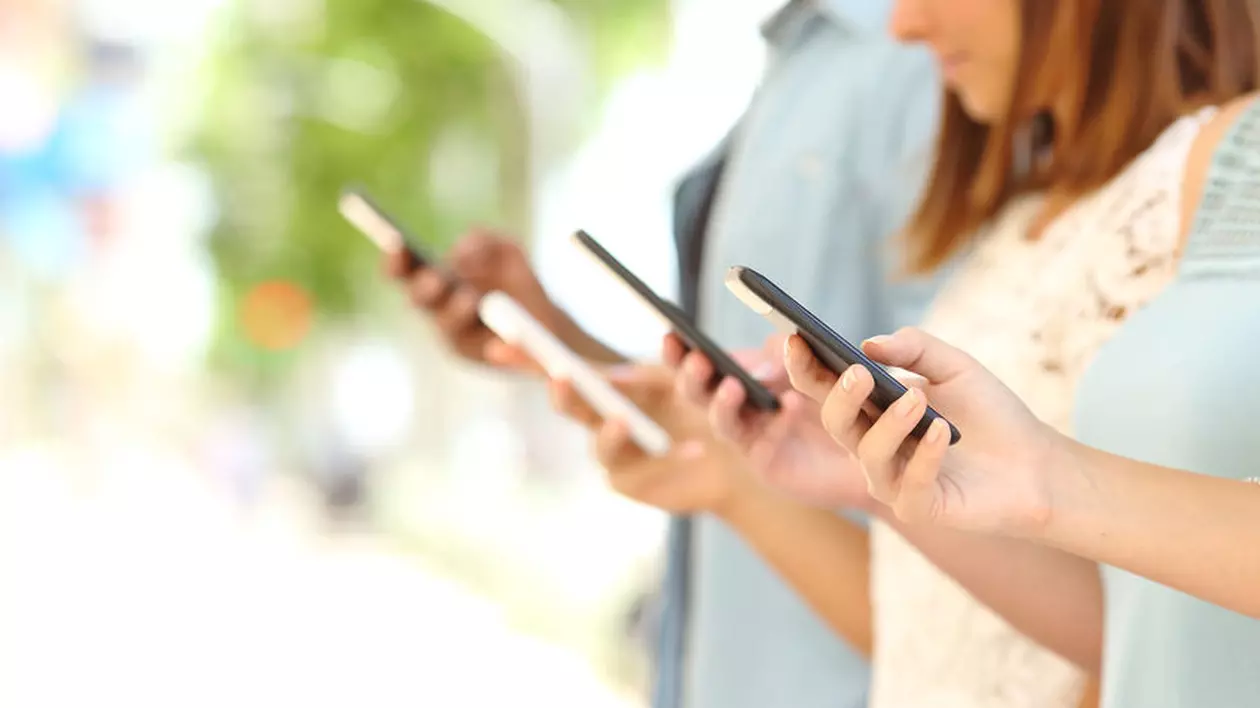 Academia Română cere blocarea instalării tehnologiei 5G, pentru evaluarea riscurilor asupra sănătății