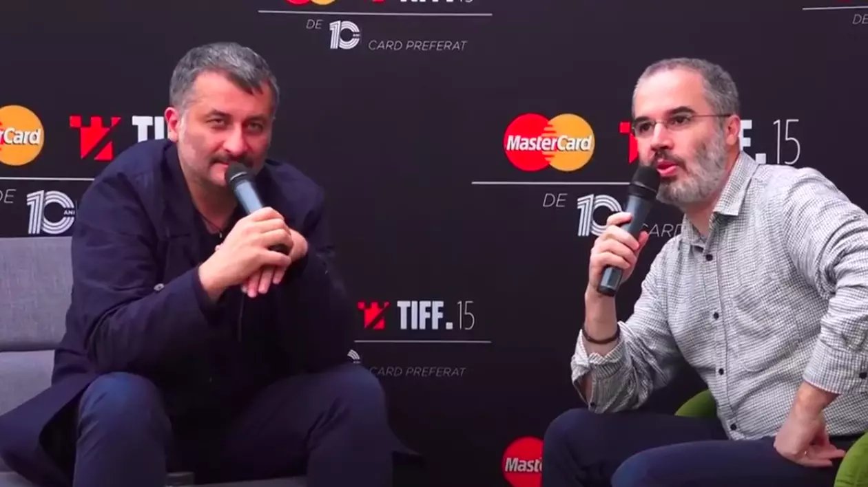 O voce sare în apărarea regizorului Cristi Puiu, după refuzul de a purta mască pe scena TIFF: „Nu-l condamnați să-și piardă mințile sau să emigreze!”