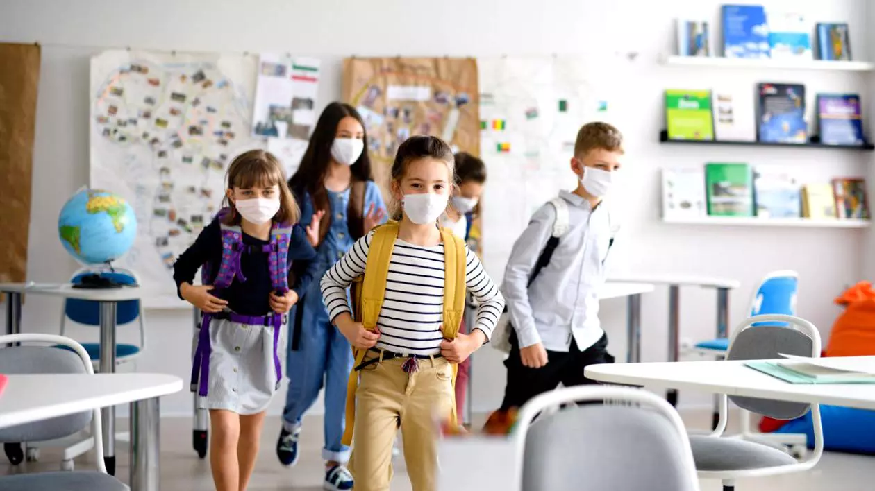 Copiii asimptomatici pot transmite virusul timp de câteva săptămâni, arată un studiu publicat înainte de începerea anului școlar FOTO: Shutterstock