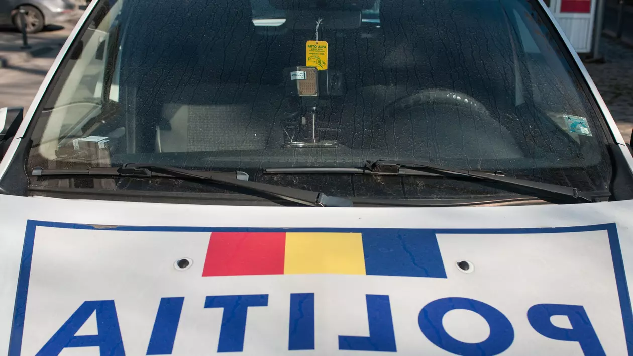 Poliția a dat 880 de amenzi în ultimele 24 de ore pentru nerespectarea măsurilor de combatere a COVID-19