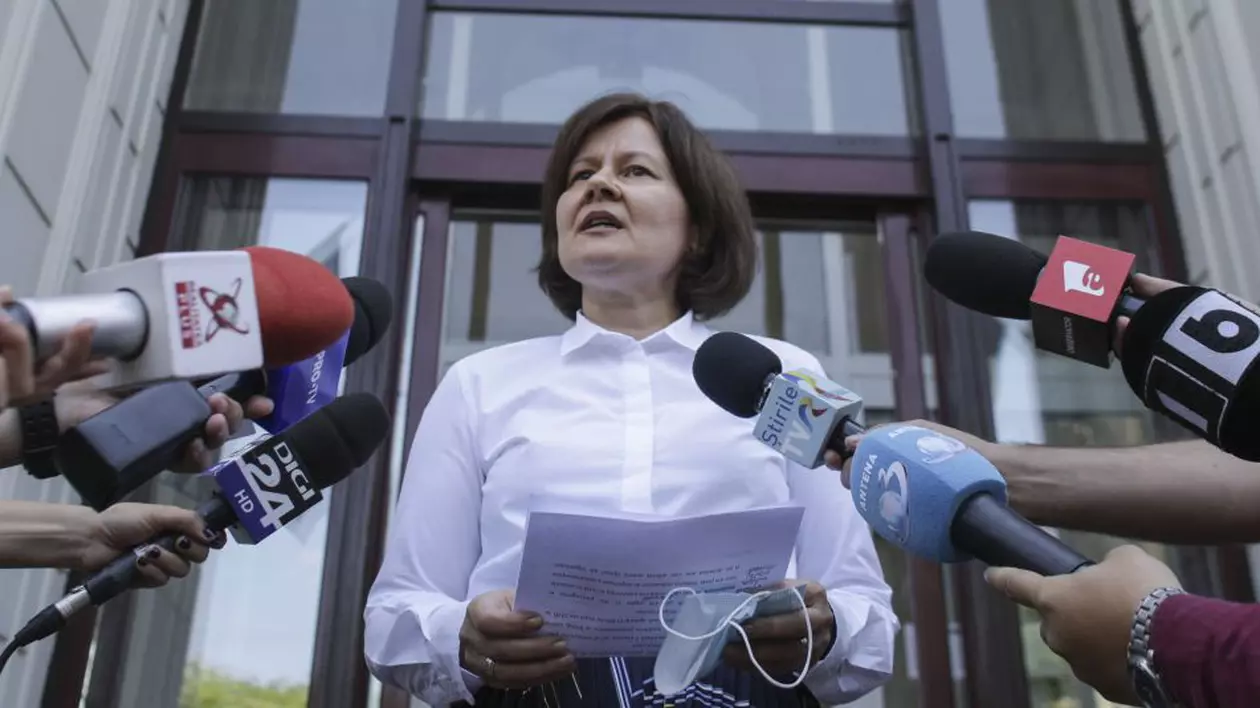 VIDEO Enigmele din trecutul procurorului general, explicate chiar de Gabriela Scutea: „Am fost adoptată”