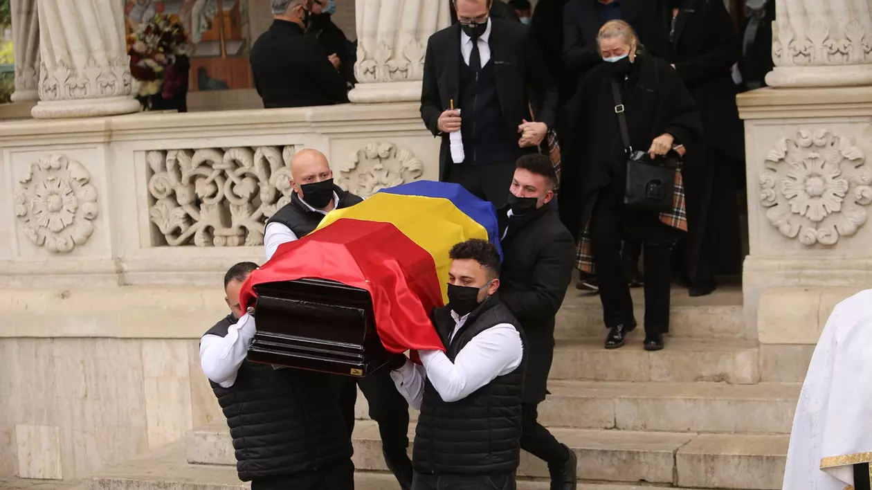 Înmormântare Vladmir Găitan sursa foto: Dumitru Angelescu