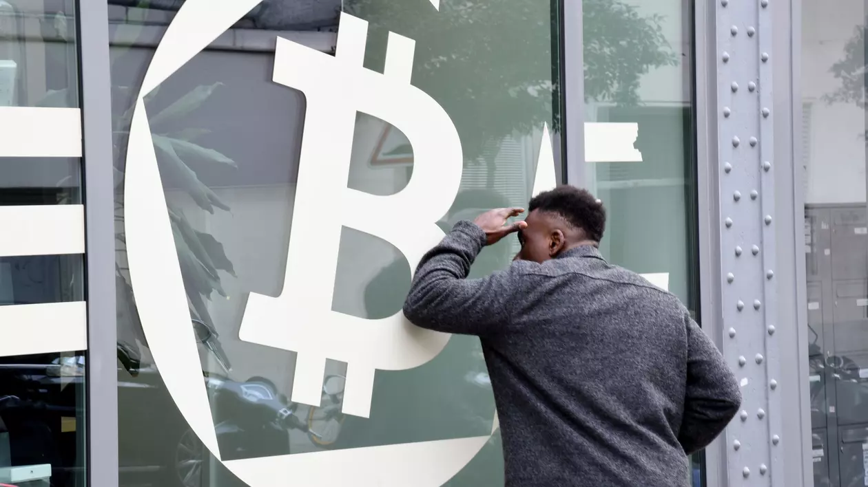 Autoritățile din Marea Britanie avertizează cu privire la investițiile în Bitcoin: Puteți pierde toți banii!