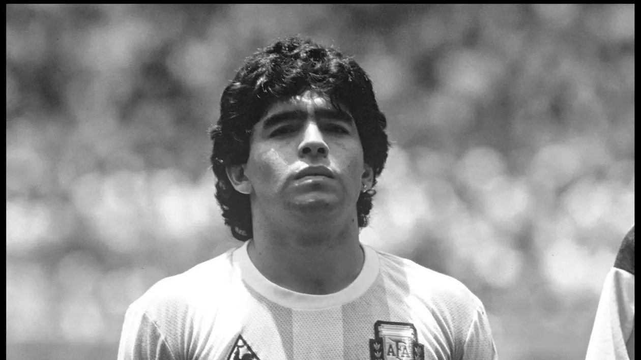 Diego Maradona a murit la 60 de ani. Trei zile de doliu în Argentina