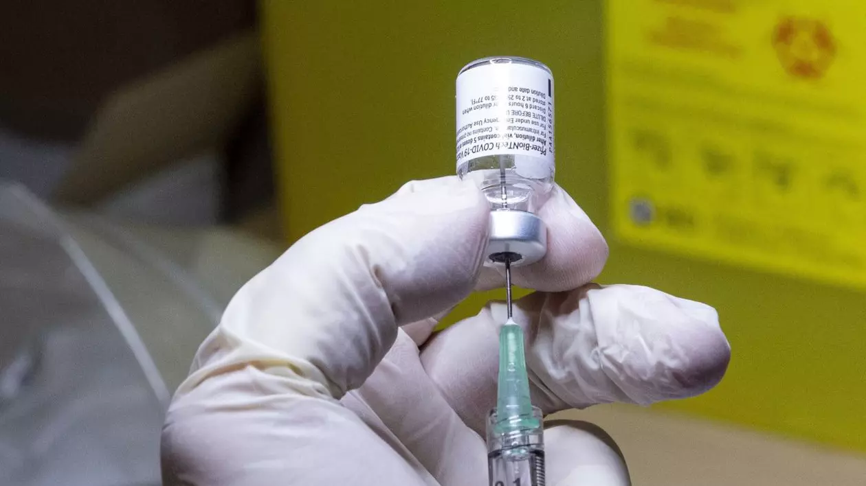 Opt întrebări despre vaccinurile anti-Covid și răspunsurile experților