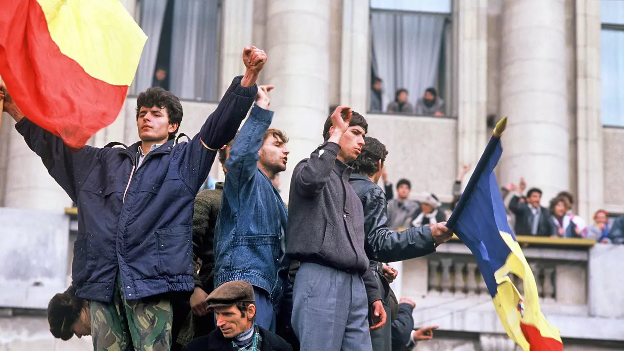 Politologul Armand Goșu, la 31 de ani de la Revoluție:  „Viitorul României, dacă nu se schimbă ceva substanțial, va fi sumbru”