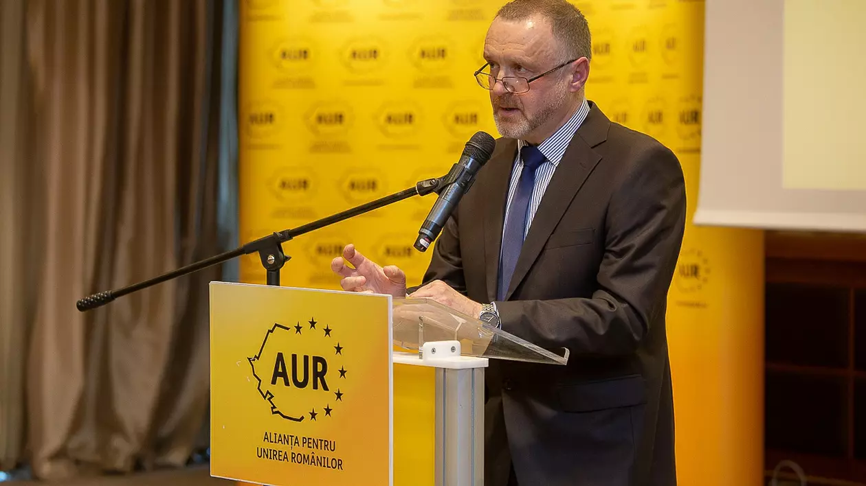 Sorin Lavric, membru în conducerea AUR