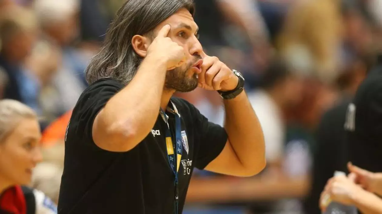 Adi Vasile, noul antrenor al naționalei feminine de handbal. Contractul lui Bogdan Burcea nu a fost prelungit, după dezastrul de la Europene