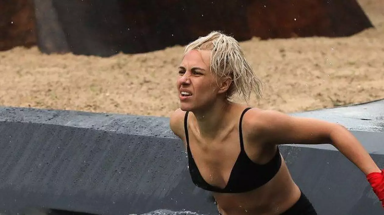Tensiuni între artista Amna și Zanni, la „Survivor România 2021”. „E zero barat. Nu știe nimic, nu înțelege nimic”