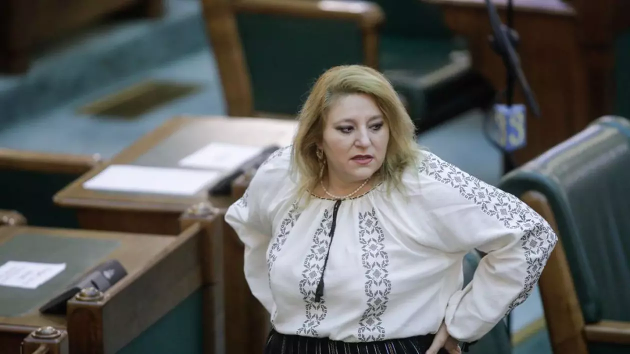 VIDEO Diana Șoșoacă, ținta ironiilor pe Facebook după ce a postat un mesaj fals de susținere din partea lui Donald Trump