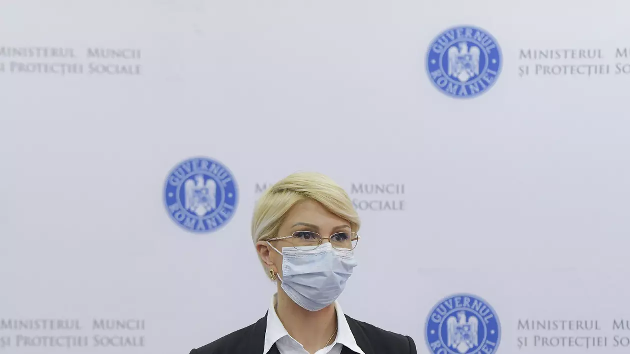Raluca Turcan: Anul viitor, pensiile vor creşte cel puţin cu rata inflaţiei