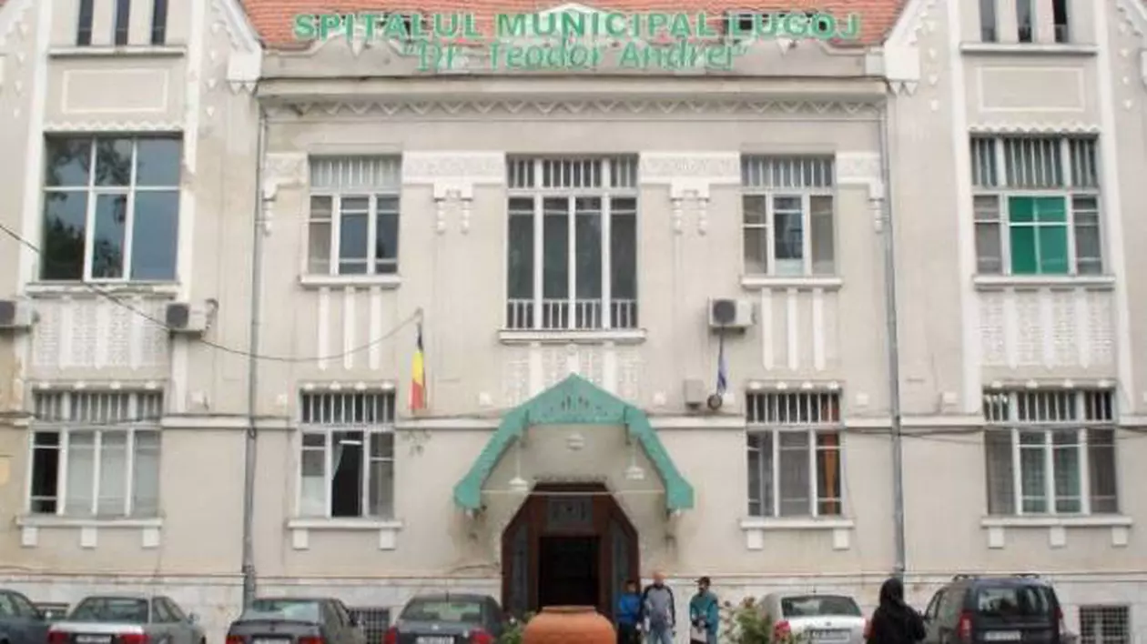 Asistentă medicală, pontată la Spitalul din Lugoj în timp ce era la muncă în Germania