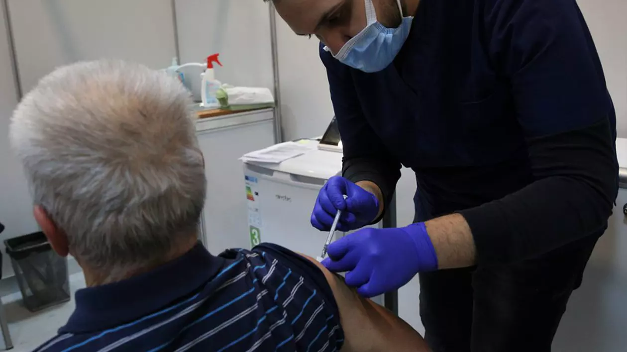 Aproape 39.000 de persoane au vaccinate anti-COVID în ultimele 24 de ore. În total au fost imunizați 666.942 de oameni