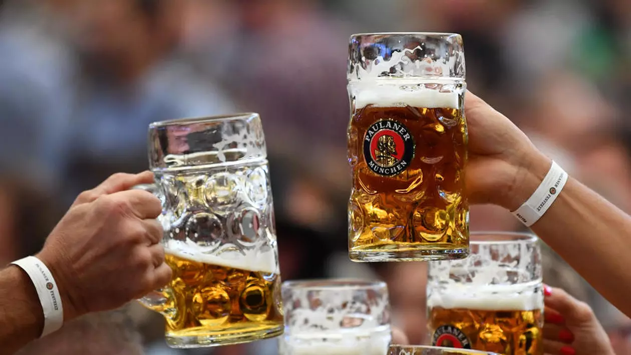 Festivalul Oktoberfest revine după 2 ani de întrerupere, însă guvernul malaezian vrea să-l interzică din motive religioase