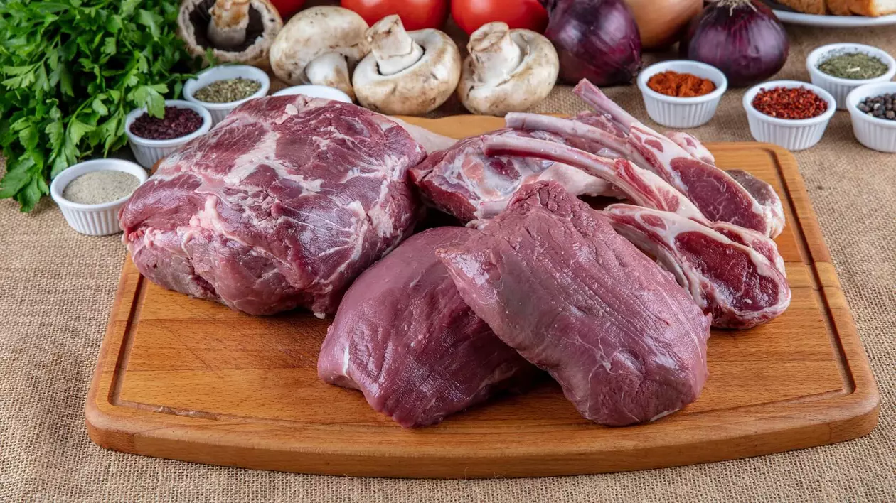 Stufat de miel – rețeta de stufat de miel pentru Paște - ingrediente, gatit, legume, carne