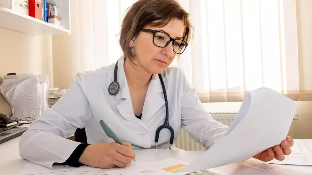 Propunerea PLUS pentru ministrul sănătății, dr. Ioana Mihăilă, e cea care a descoperit că testele PCR se făceau la privați, în detrimentul laboratoarelor publice