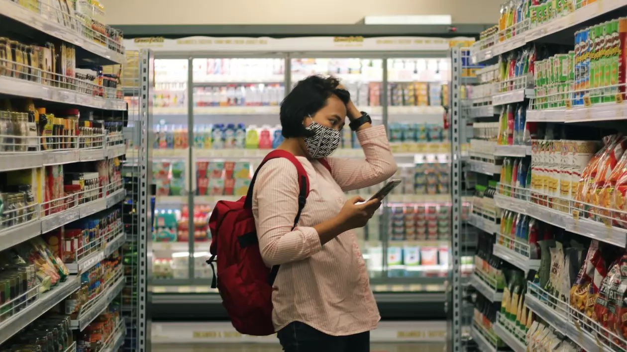 (Publicitate) Amenajarea magazinului alimentar cu bani putini: 5 secrete