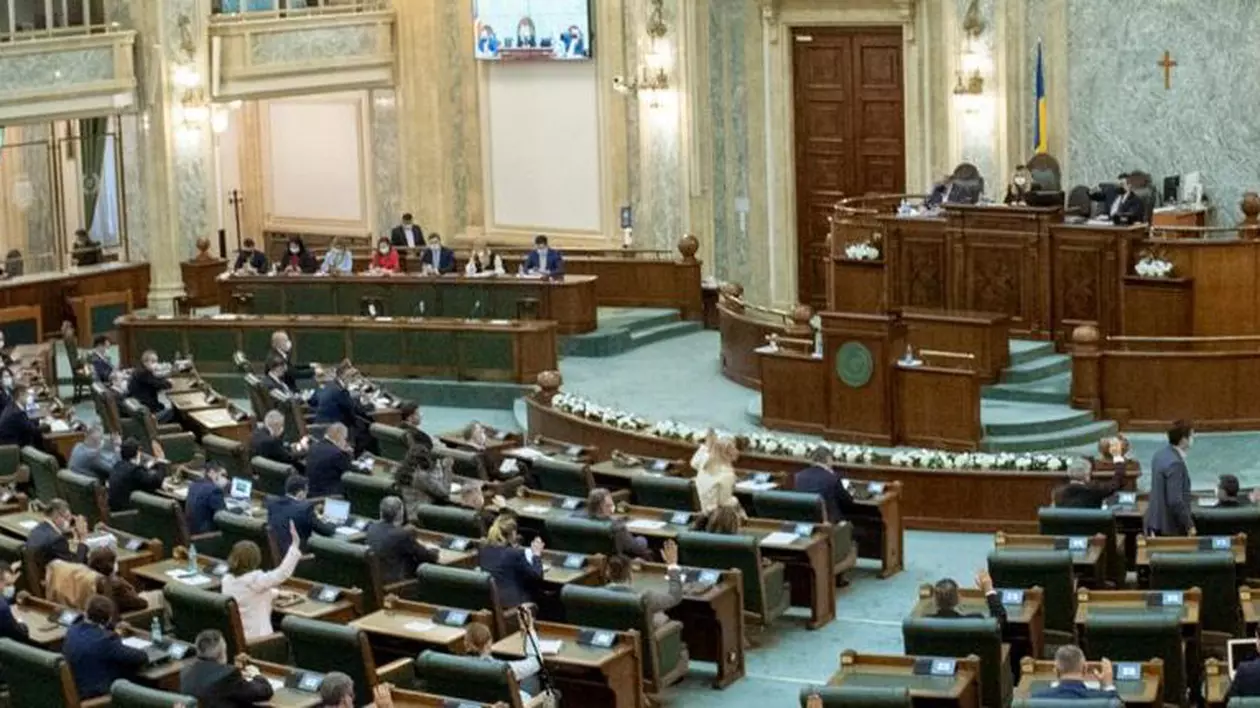 Senatul a adoptat modificarea Codului de procedură penală: 120 de zile, termen maxim pentru pronunţarea sentinţei şi motivarea acesteia