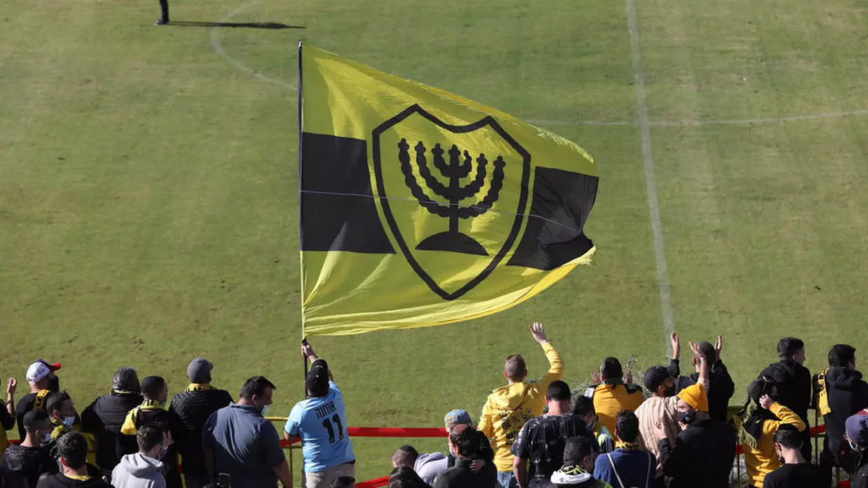 Fanii vaccinați anti-COVID-19 sau trecuți prin boală vor putea umple stadioanele din Israel