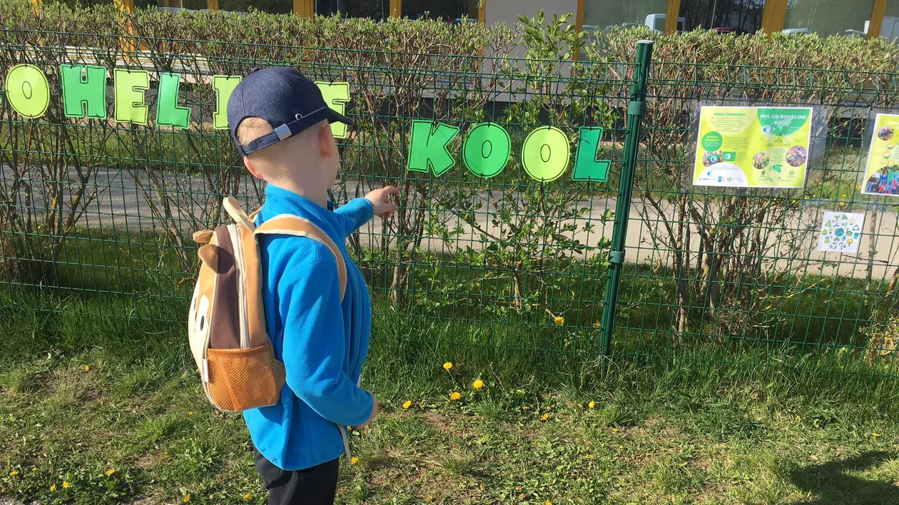 Cum se face educație în Estonia, cea mai digitalizată țară din lume. Copiii învață la grădiniță cum funcționează roboții