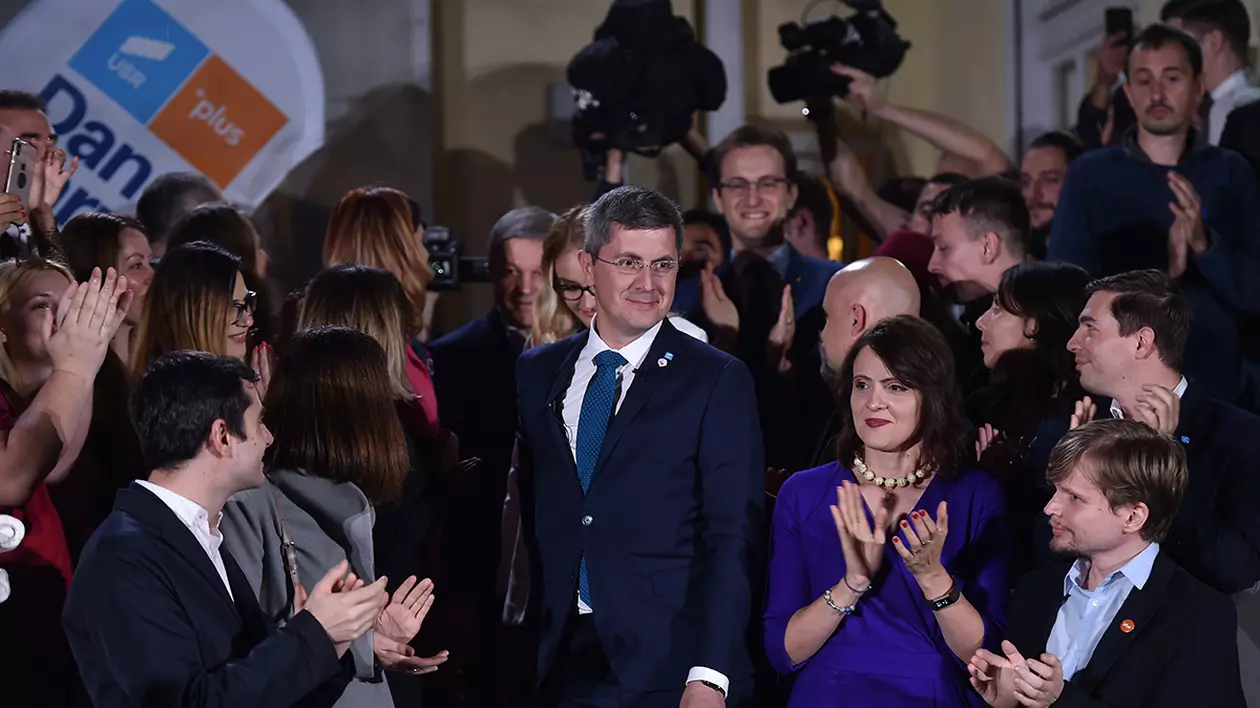 Scurt tratat despre mediocritate. Patru aleși USR care contrazic teoria meritocrației