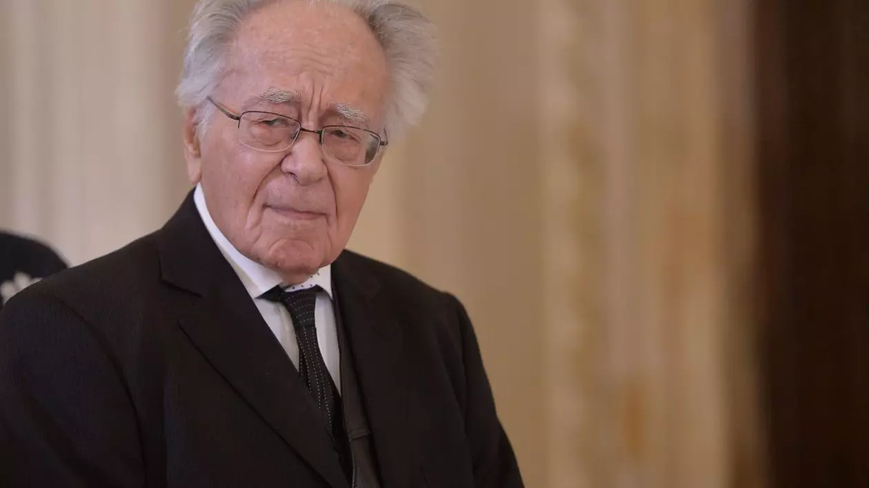 Mihai Șora, amenințat cu procese de Dan Voiculescu după o postare pe Facebook