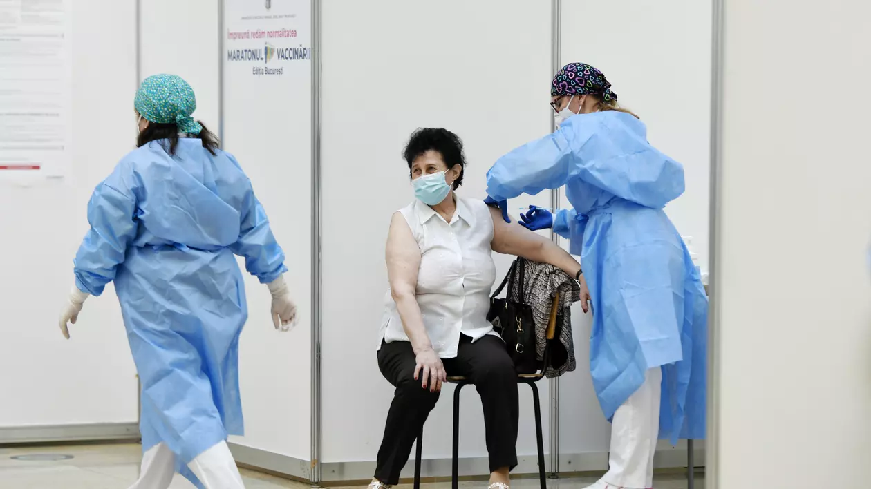 Peste 45.000 de persoane vaccinate anti-COVID-19, în ultimele 24 de ore
