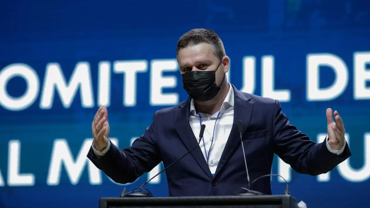 Ciprian Ciucu, candidatul susținut de Cîțu, a câștigat șefia PNL București