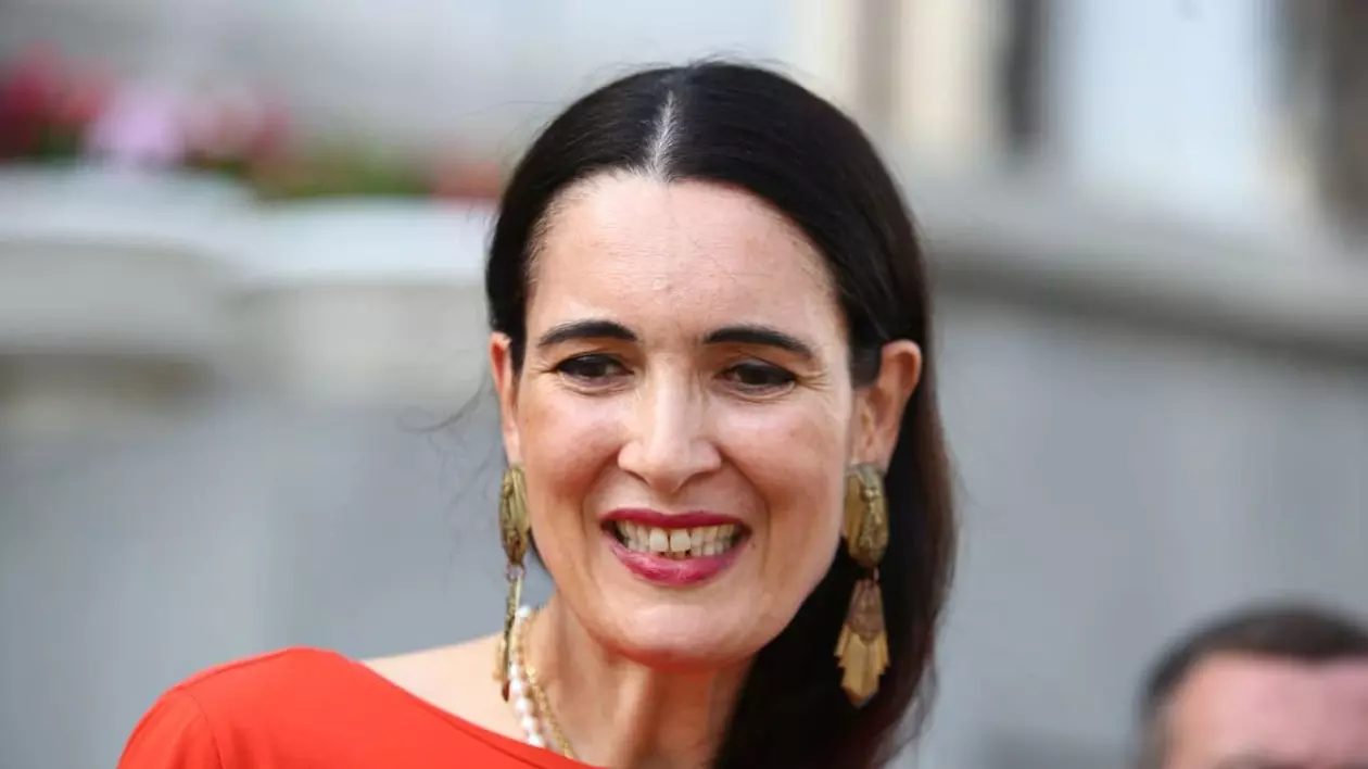 Clotilde Armand, mandatată să ceară în instanță rezilierea contractului cu Romprest
